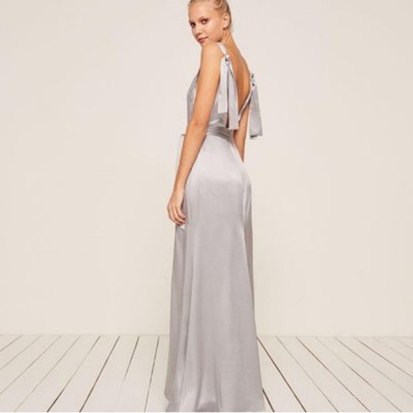 Reformation Siena Dress - Picture 1 of 8